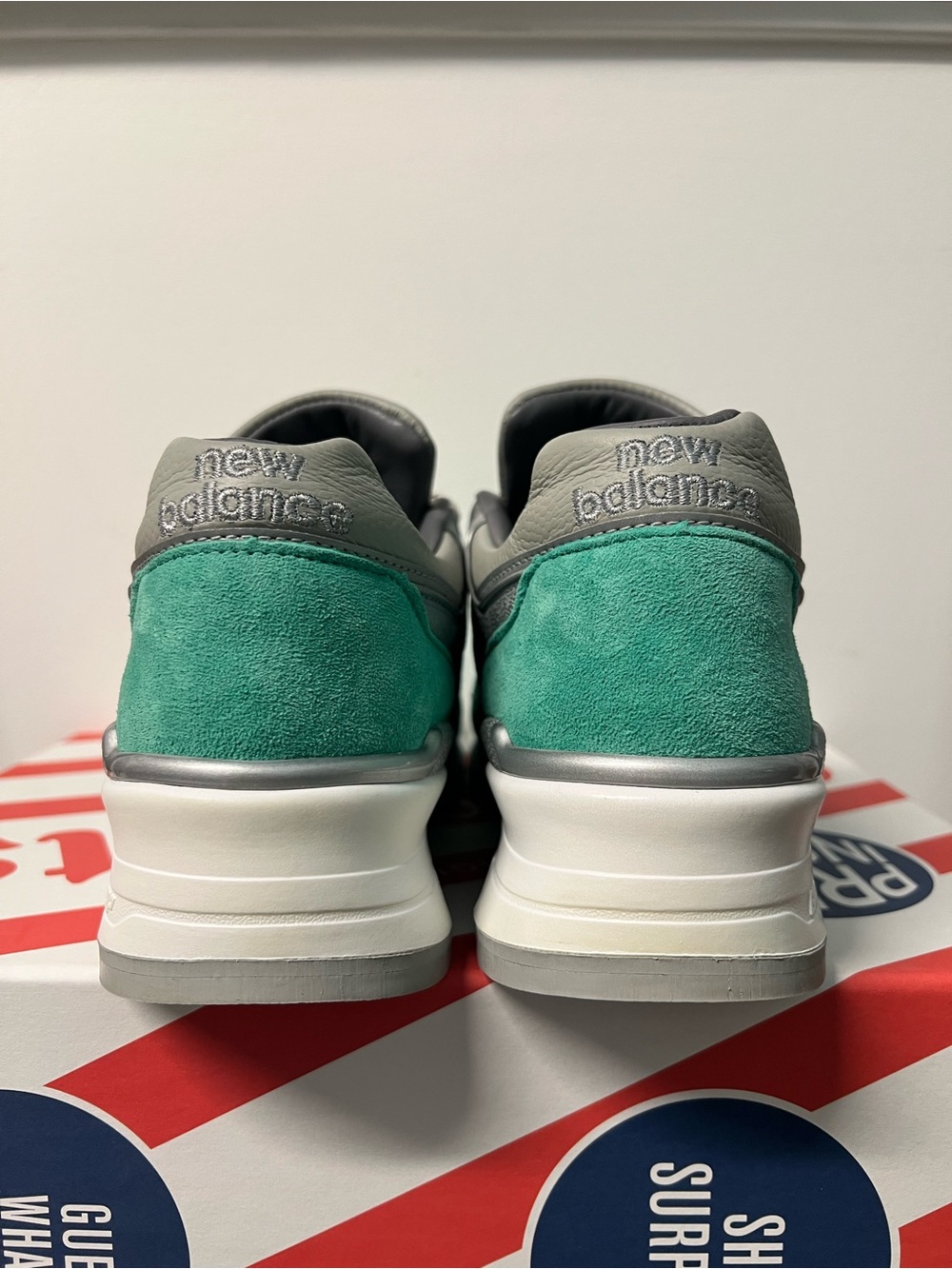 New Balance x Concepts 997 New York City Rivalry Pack Size 9US - Picture 9 of 16